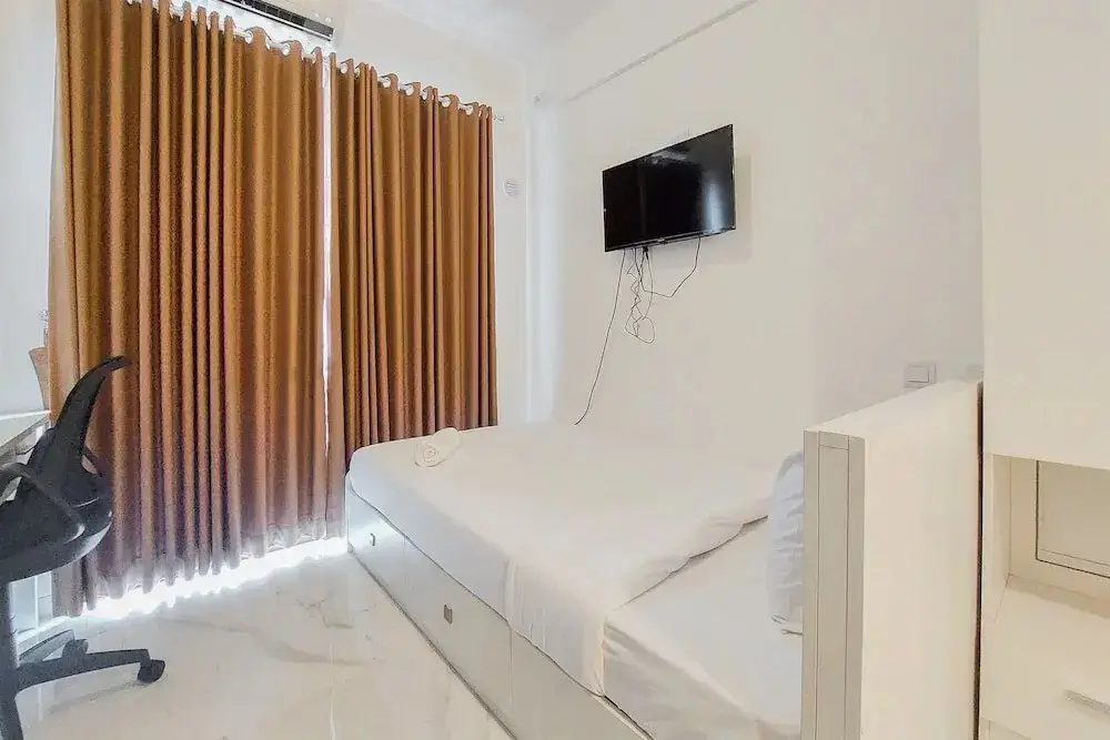 Legok: Homey Studio Room At Sky House Bsd Apartment