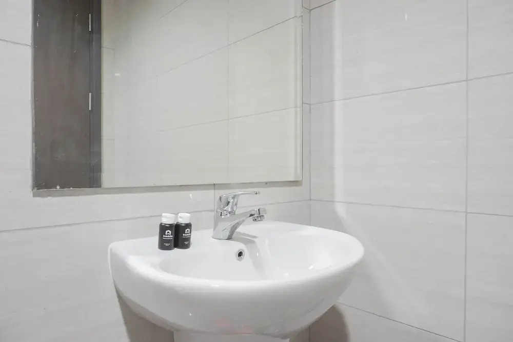 Джакарта: Nice And Fancy 1Br At Ciputra International Apartment