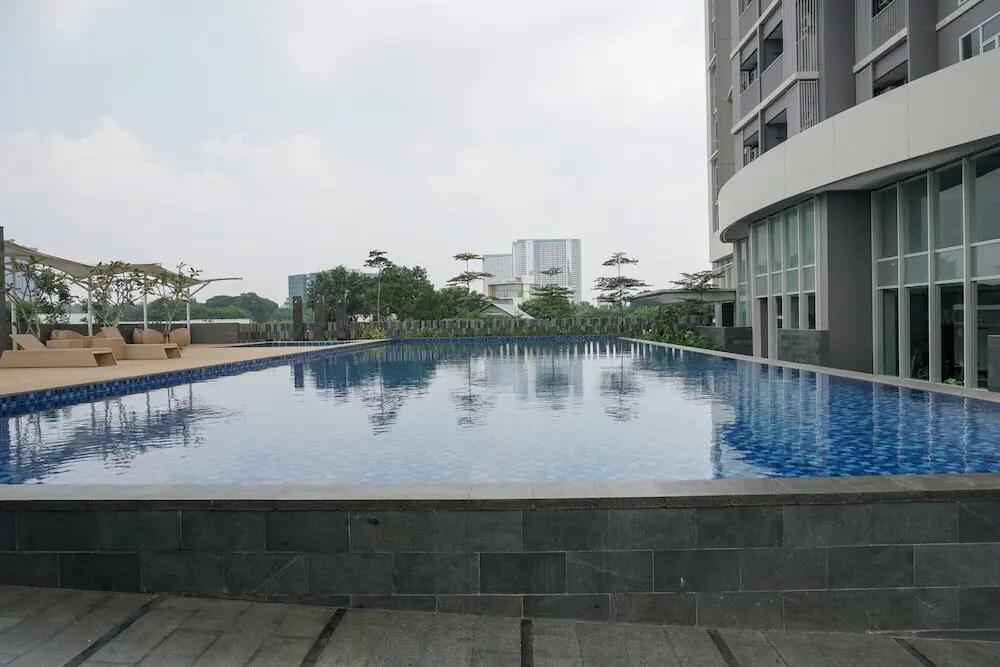 Джакарта: Nice And Fancy 1Br At Ciputra International Apartment