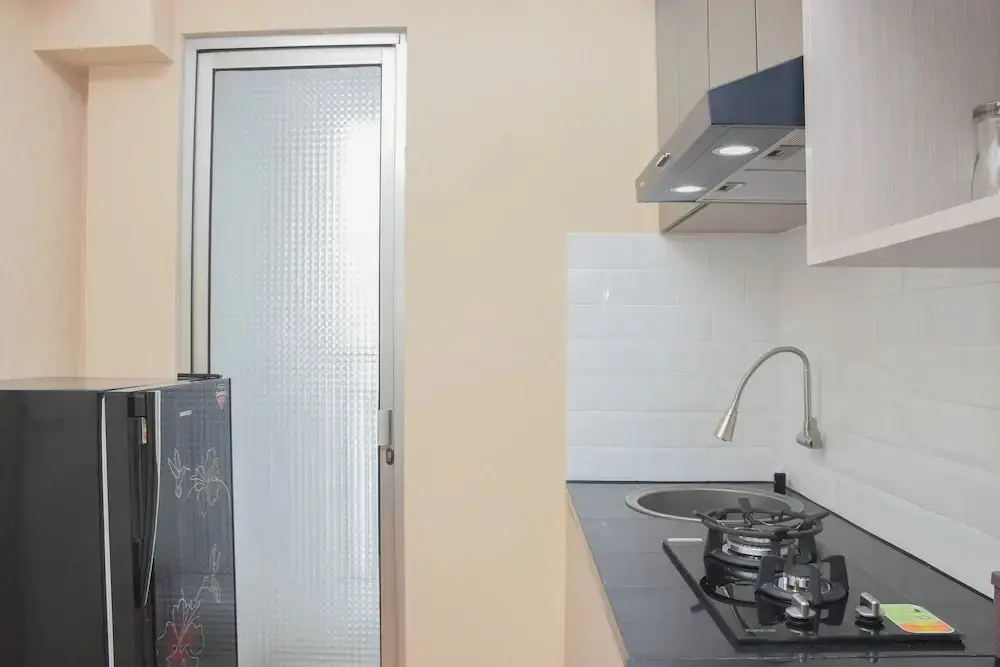 Джакарта: Enjoy Living And Tidy 1Br Bassura City Apartment