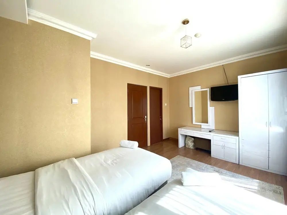Бандунг: Cozy Furnished 3Br At Grand Setiabudi Apartment