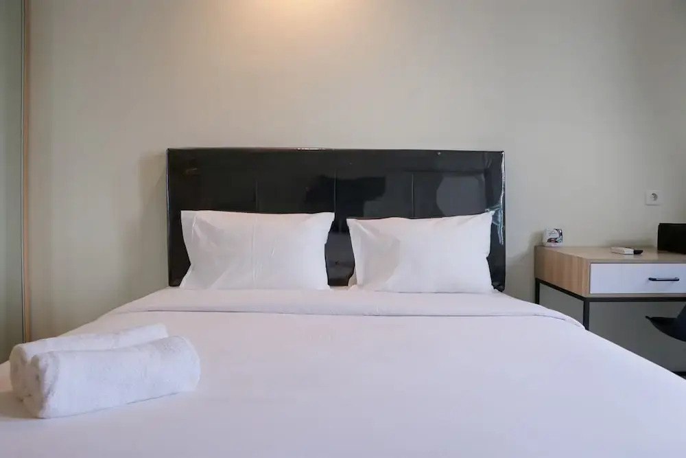 Депок: Comfortable And Strategic Studio Apartment Evenciio Margonda