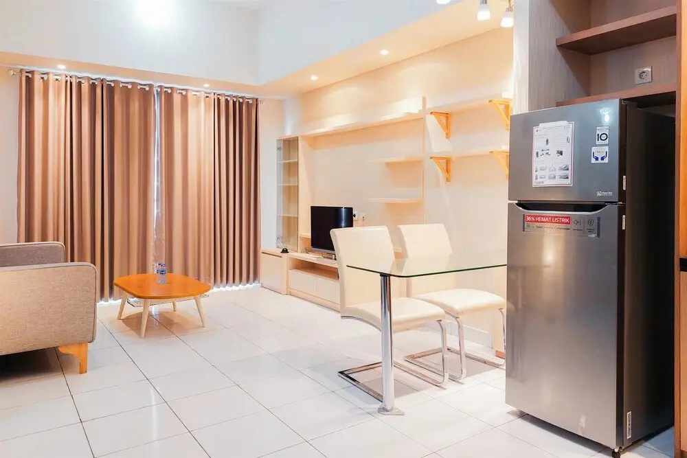Южный Тангеранг: Homey And Comfort 2Br At Casa De Parco Apartment