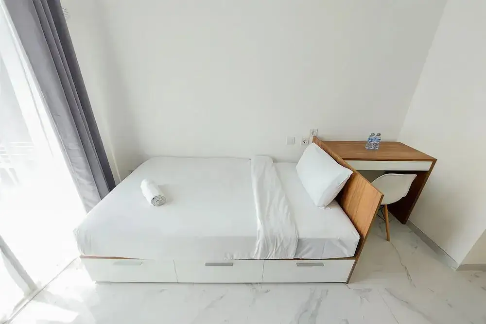 Legok: Modern And Comfort Studio Apartment At Sky House Bsd