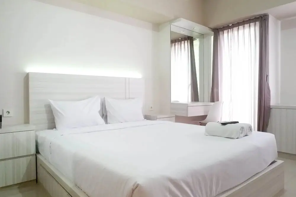 Сурабая: Spacious Studio Apartment Accses To Pakuwon Mall At Tanglin Supermall Mansion