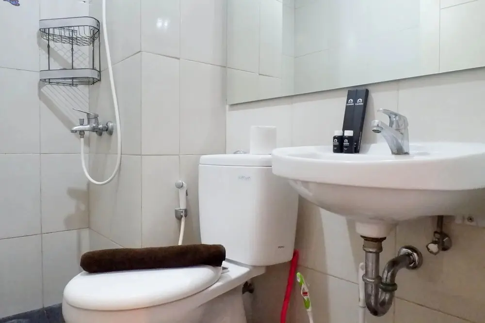 Сурабая: Spacious Studio Apartment Accses To Pakuwon Mall At Tanglin Supermall Mansion