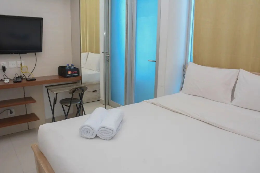 Джакарта: Nice And Comfy Studio Apartment Capitol Park Residence