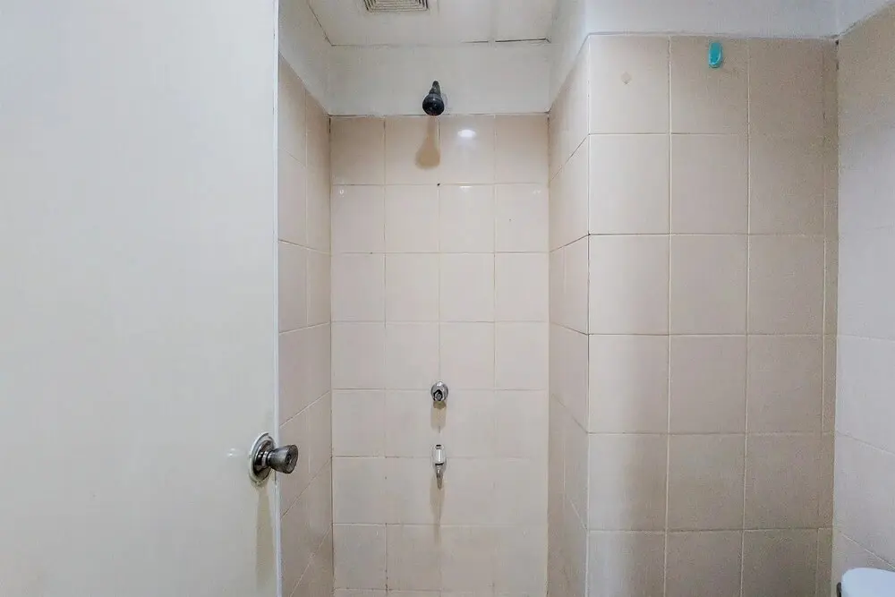 Южный Тангеранг: Homey And Nice Studio At Serpong Greenview Apartment