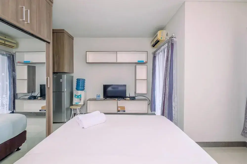 Джакарта: Minimalist And Comfy Studio At Tamansari Semanggi Apartment