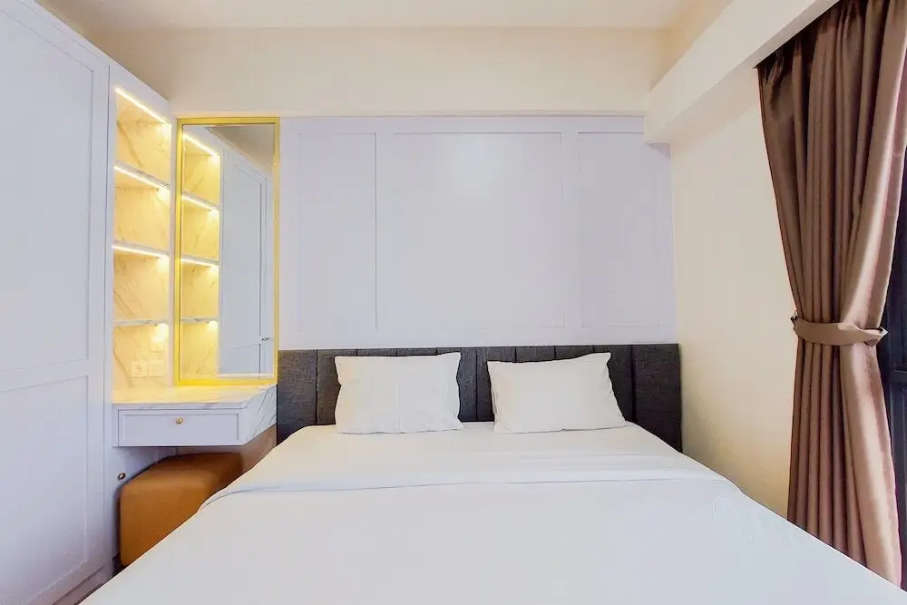 Legok: Restful And Comfy 2Br At Sky House Bsd Apartment By Tarvelio