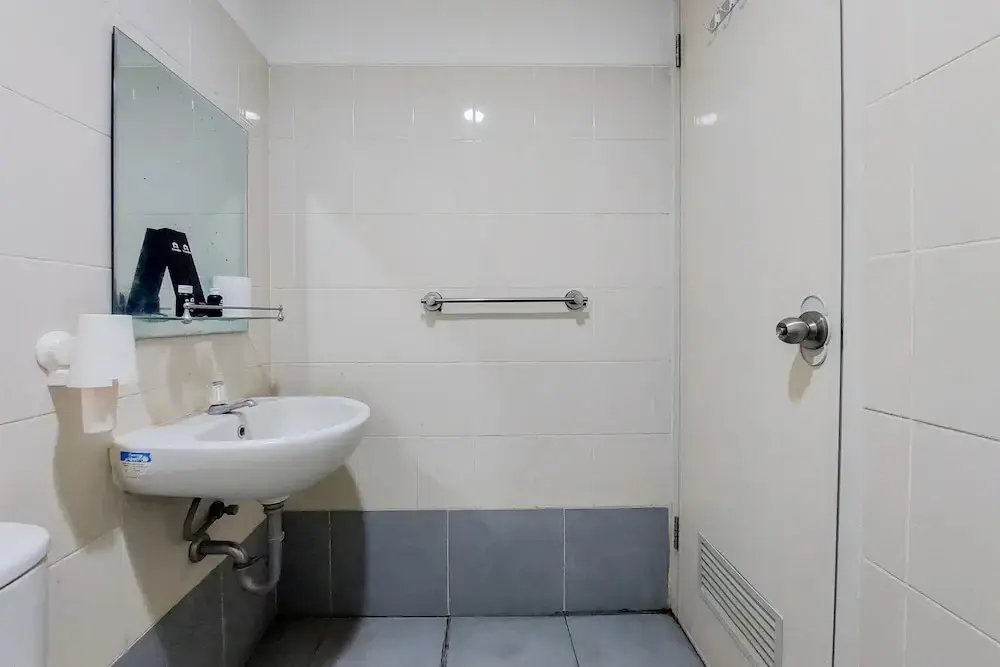 Южный Тангеранг: Comfort And Nice 1Br At Akasa Pure Living Bsd Apartment
