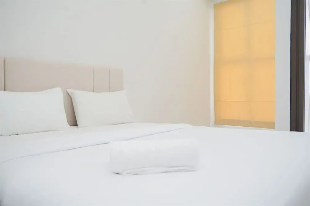 Южный Тангеранг: Nice And Modern Studio At Transpark Bintaro Apartment