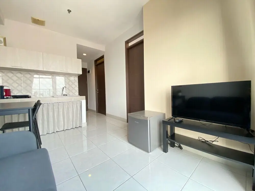 Бандунг: Minimalist 2Br Apartment At Mekarwangi Square
