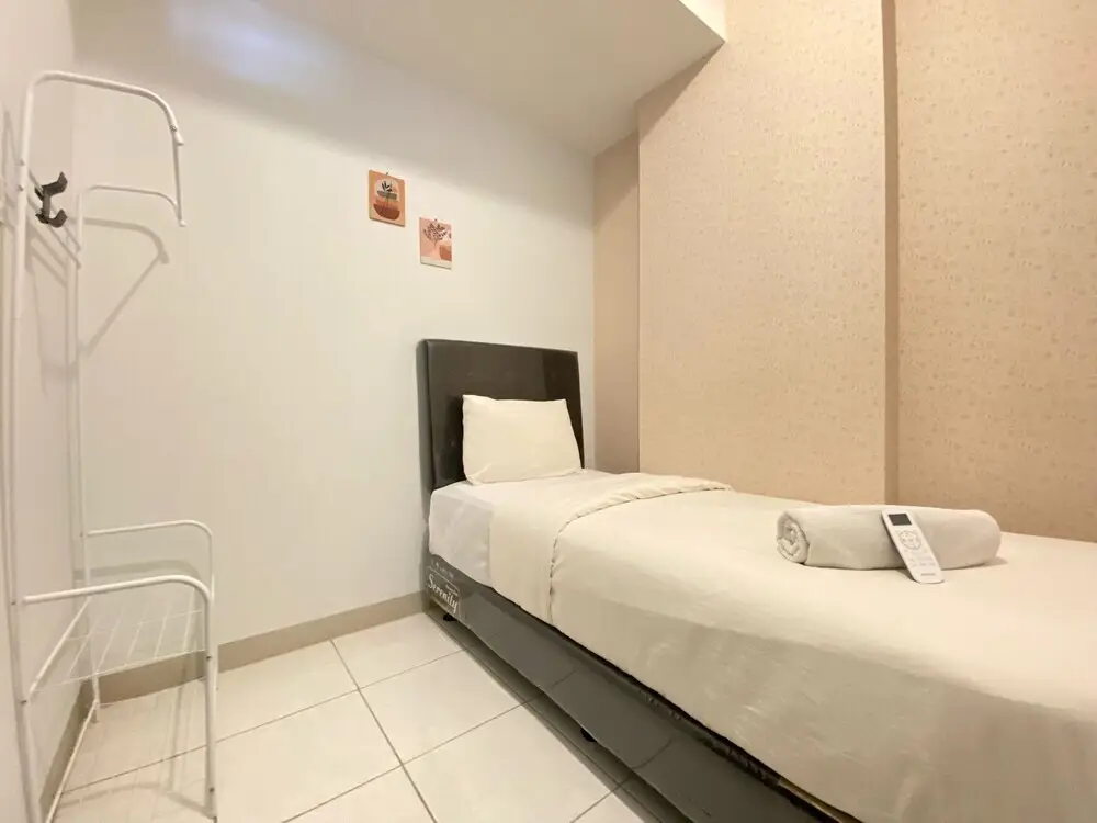 Бандунг: Minimalist 2Br Apartment At Mekarwangi Square