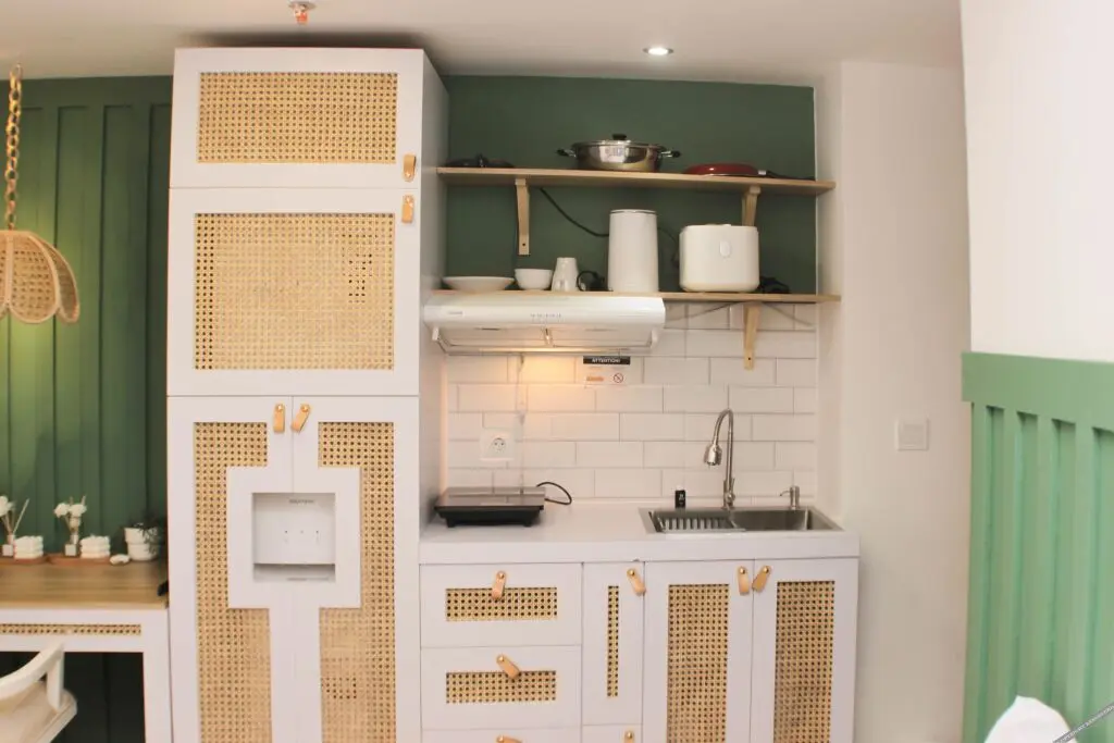 Сибату: Minimalist Design Studio At Meikarta Apartment