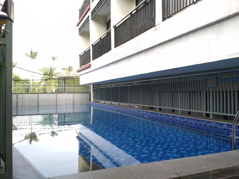 Бандунг: Homey Furnished Studio At Beverly Dago Apartment
