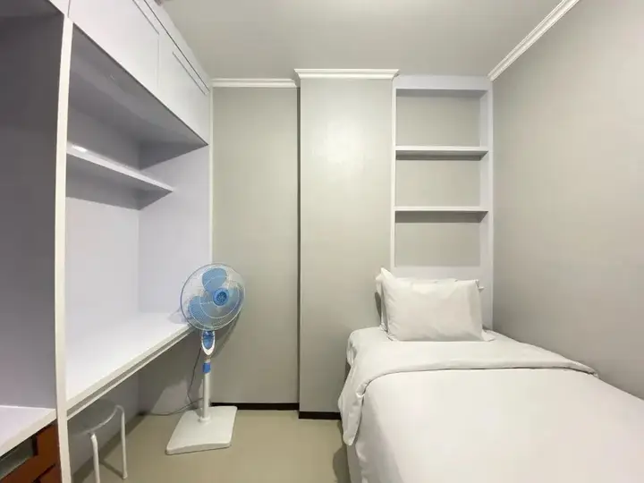 Бандунг: Comfy 2Br Apartment At Gateway Pasteur