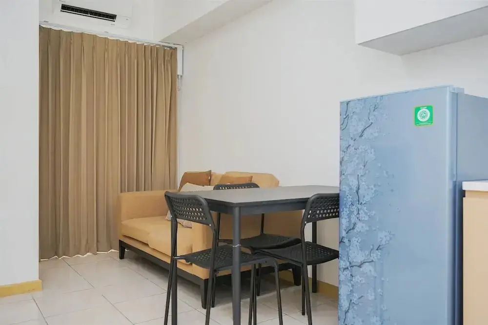 Legok: Nice And Comfy 2Br Apartment At M-Town Residence Near Summarecon