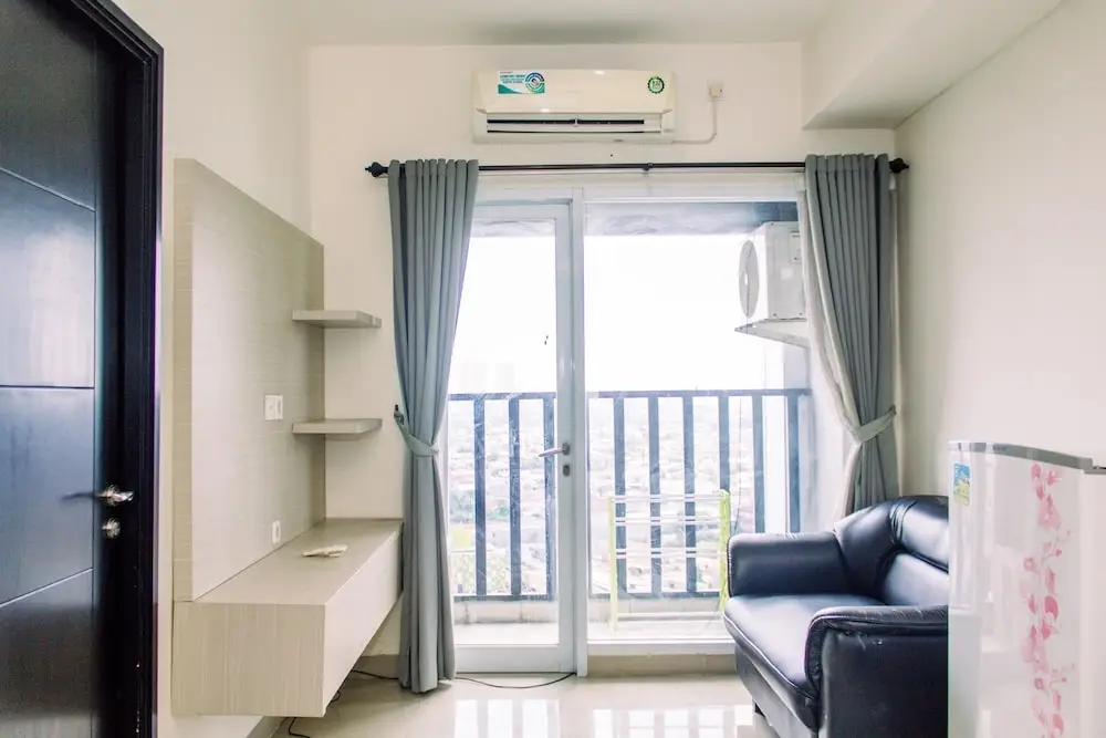 Legok: Nice And Comfort 1Br At Paramount Skyline Apartment
