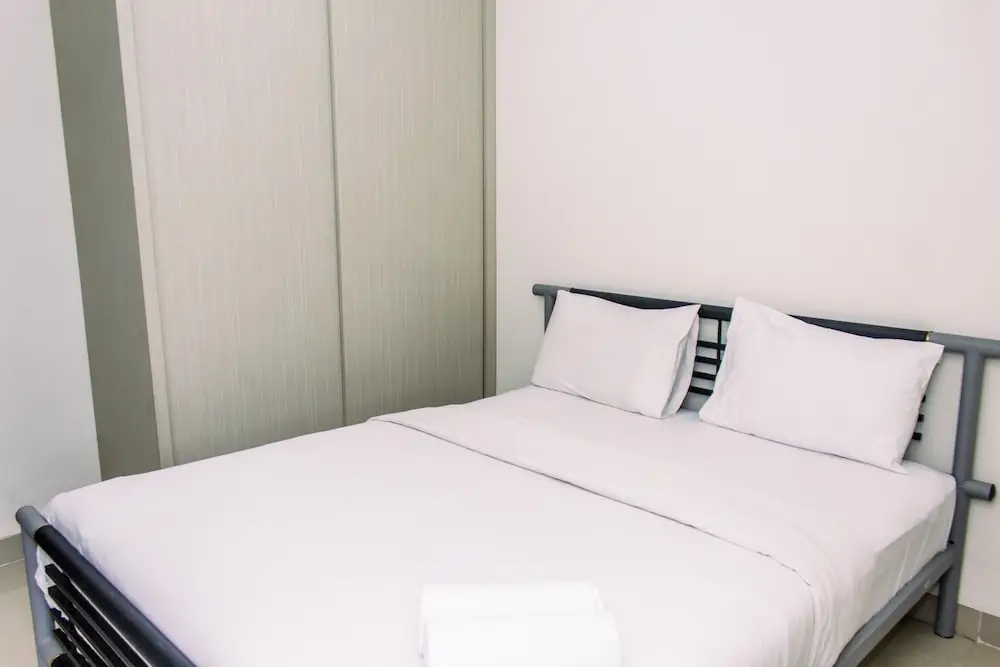 Legok: Nice And Comfort 1Br At Paramount Skyline Apartment