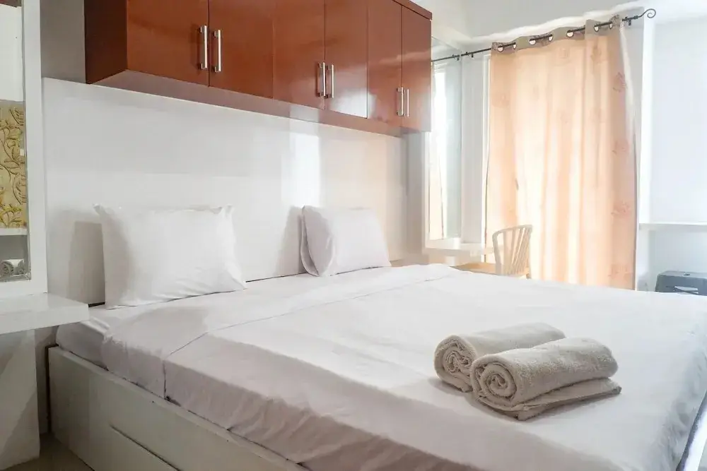 Сурабая: Compact And Cozy Studio Apartment At Orchard Supermall Mansion