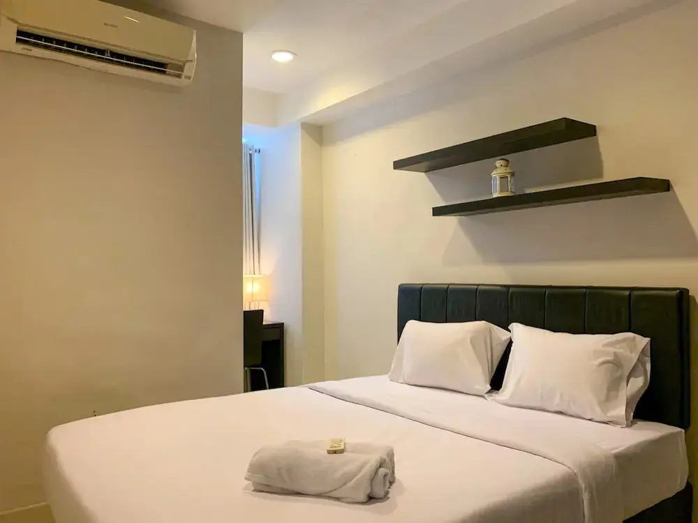 Депок: Warm And Cozy 2Br At Cinere Bellevue Suites Apartment