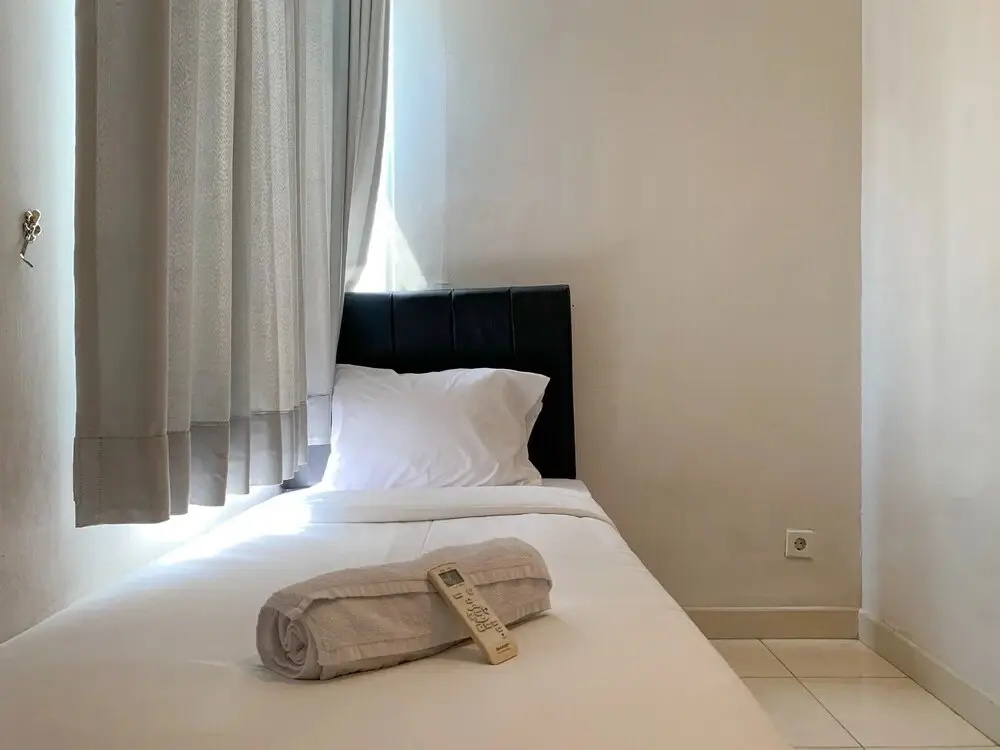 Депок: Warm And Cozy 2Br At Cinere Bellevue Suites Apartment