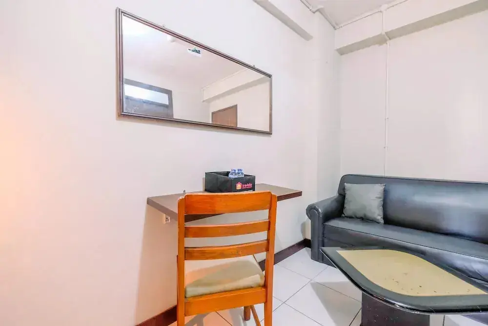 Бекаси: Comfort 2BR at Lagoon Bekasi Town Square Apartment