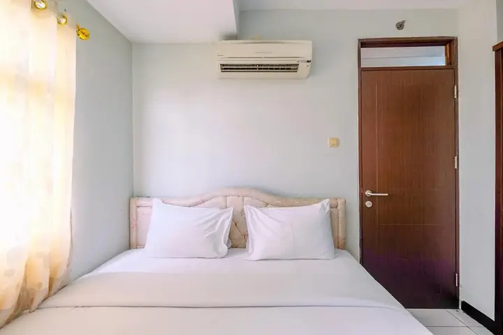 Бекаси: Comfort 2BR at Lagoon Bekasi Town Square Apartment