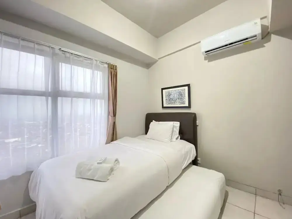 Бандунг: Spacious And Homey 2Br Apartment At Newton Residence