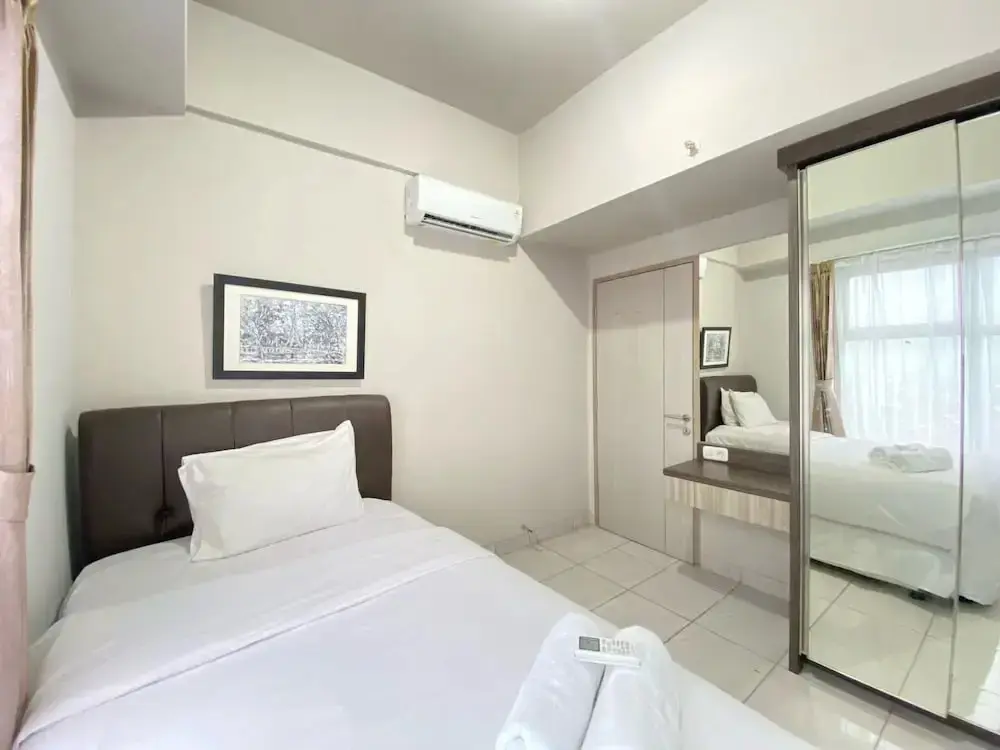 Бандунг: Spacious And Homey 2Br Apartment At Newton Residence