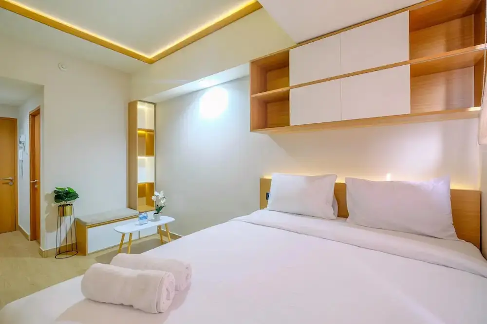 Депок: Best Deal And Tidy Studio At Evenciio Margonda Apartment