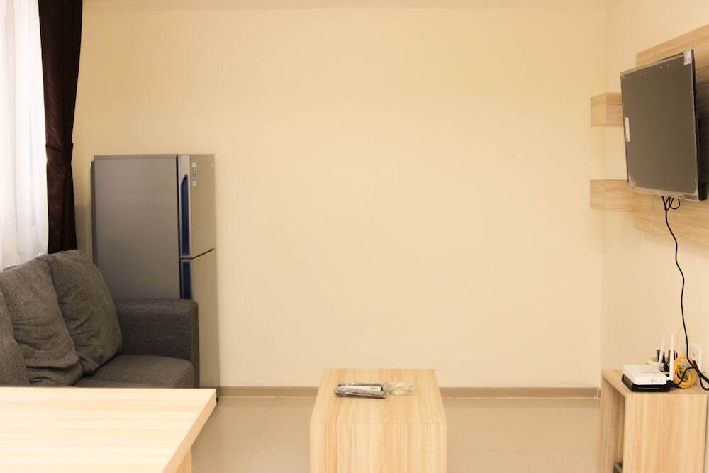 Сибату: Luxury And Comfy 2Br At Meikarta Apartment