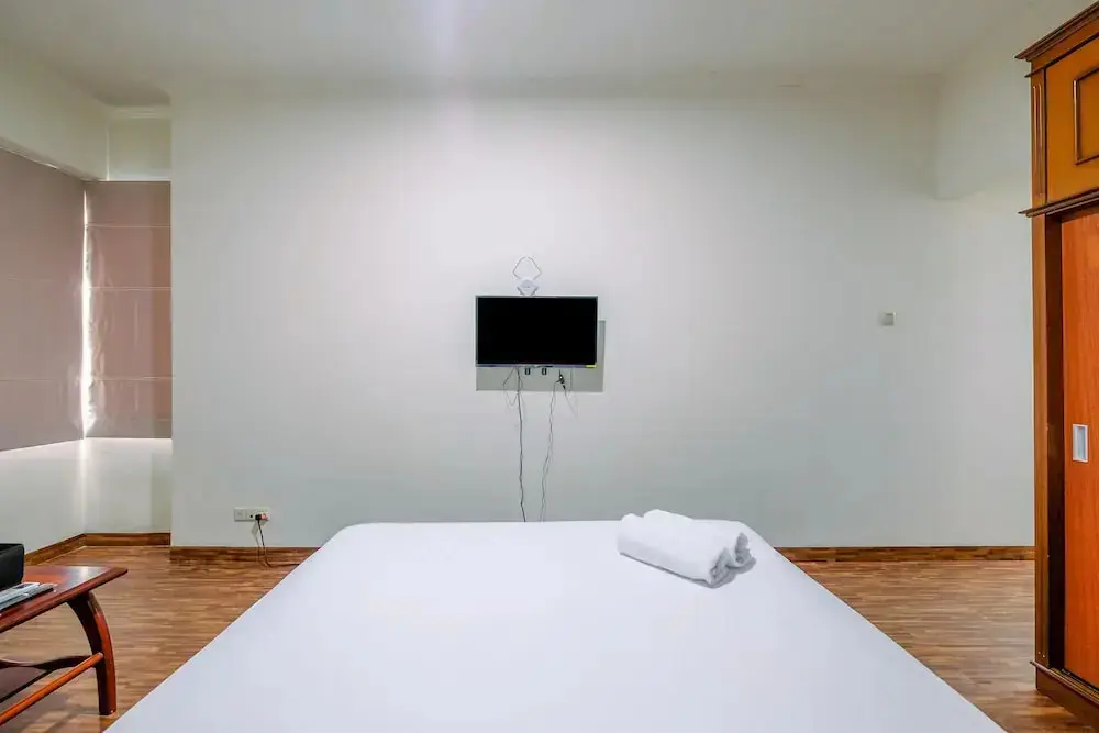 Джакарта: Comfort And Simply Studio At Puri Kemayoran Apartment
