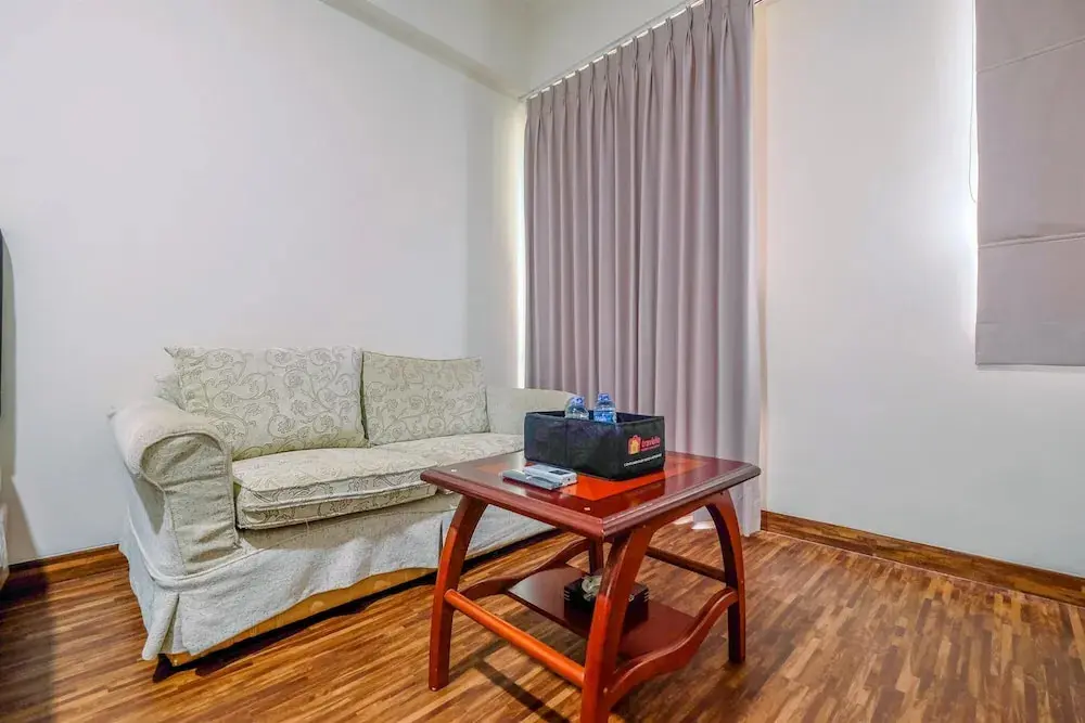 Джакарта: Comfort And Simply Studio At Puri Kemayoran Apartment