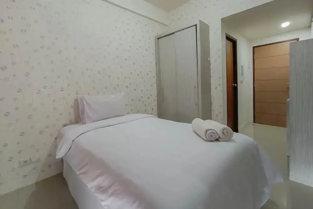 Макассар: Relax Studio At Vida View Makassar Apartment