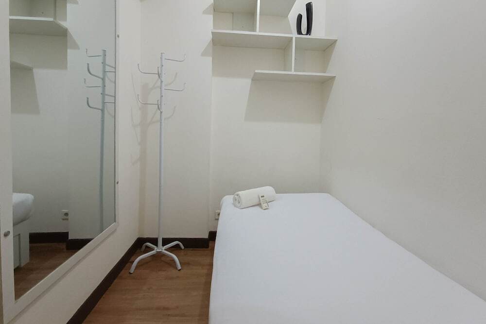 Макассар: Cozy And Compact 2Br At Vida View Makassar