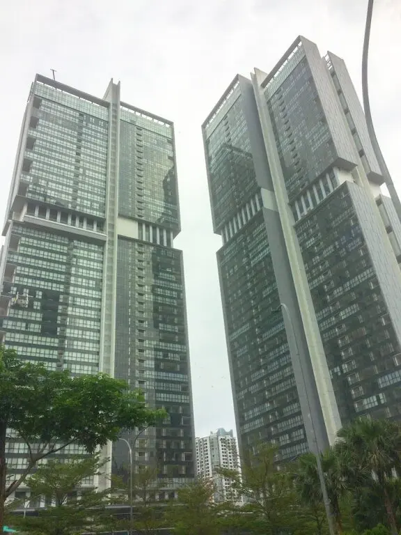 Джакарта: Cozy Living And Tidy 2Br Ciputra World 2 Apartment