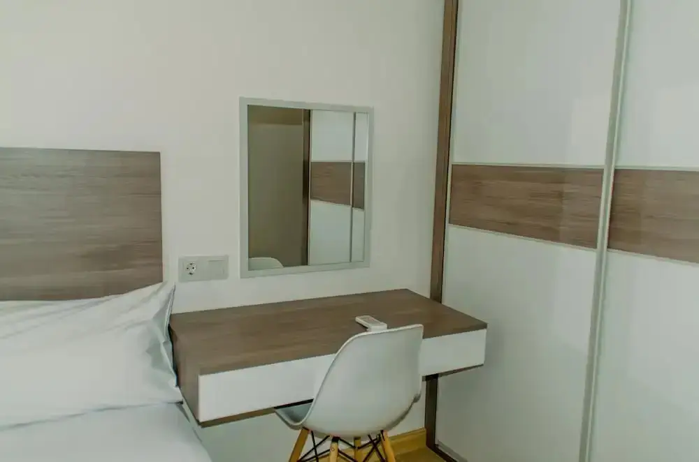 Legok: Elegant And Tidy 2Br At Sky House Bsd Apartment