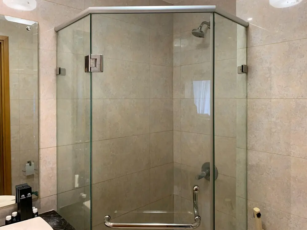Джакарта: Comfort And Nice 2Br At The Mansion Kemayoran Apartment