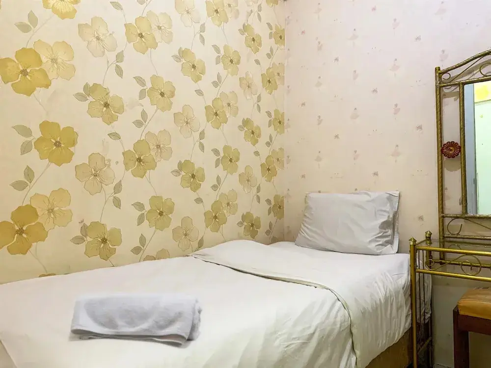 Джакарта: Comfort 2Br Apartment At Green Pramuka City