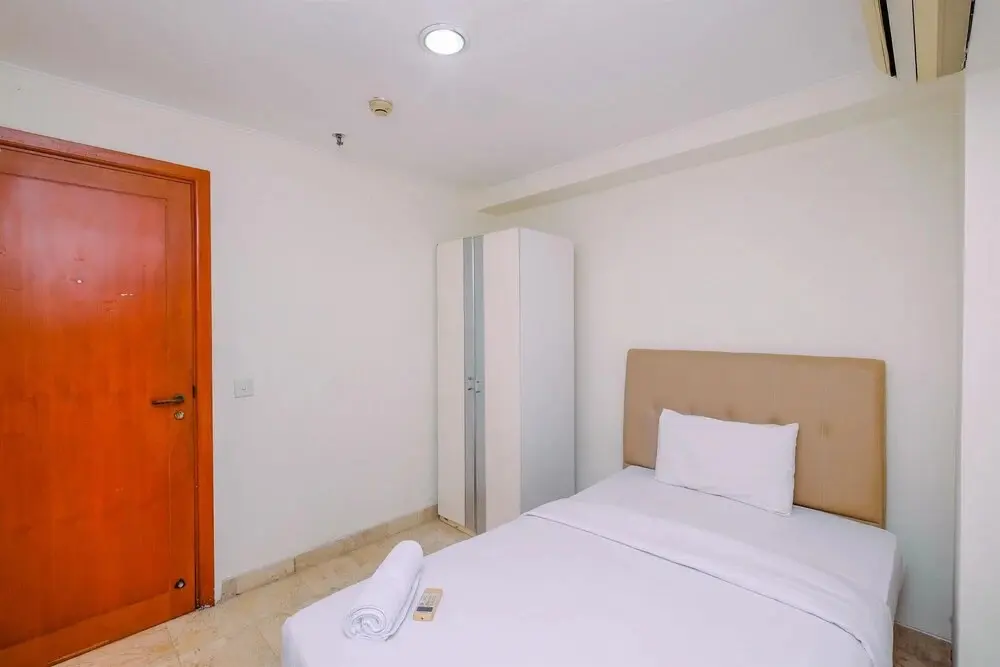 Джакарта: Elegant And Homey 3Br At Bona Vista Apartment