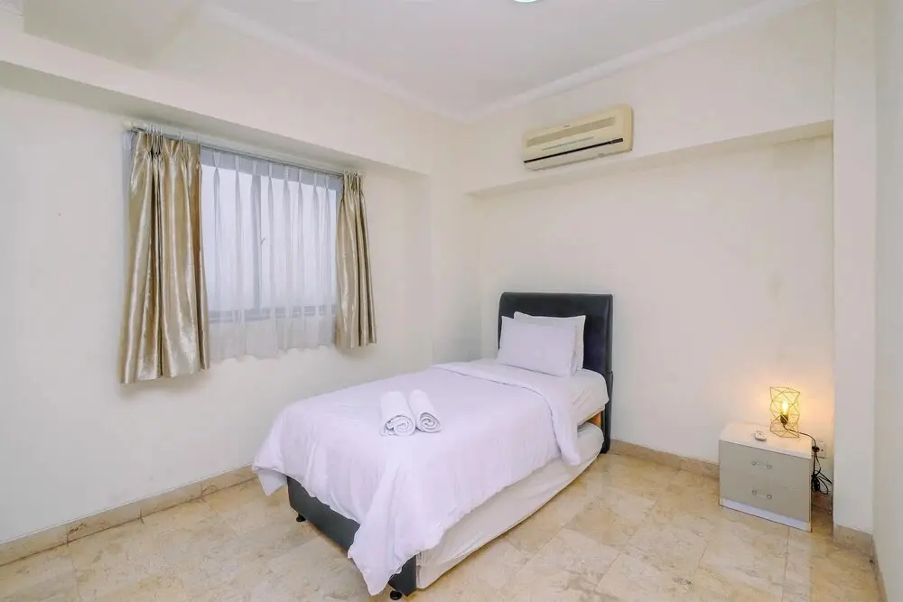Джакарта: Elegant And Homey 3Br At Bona Vista Apartment