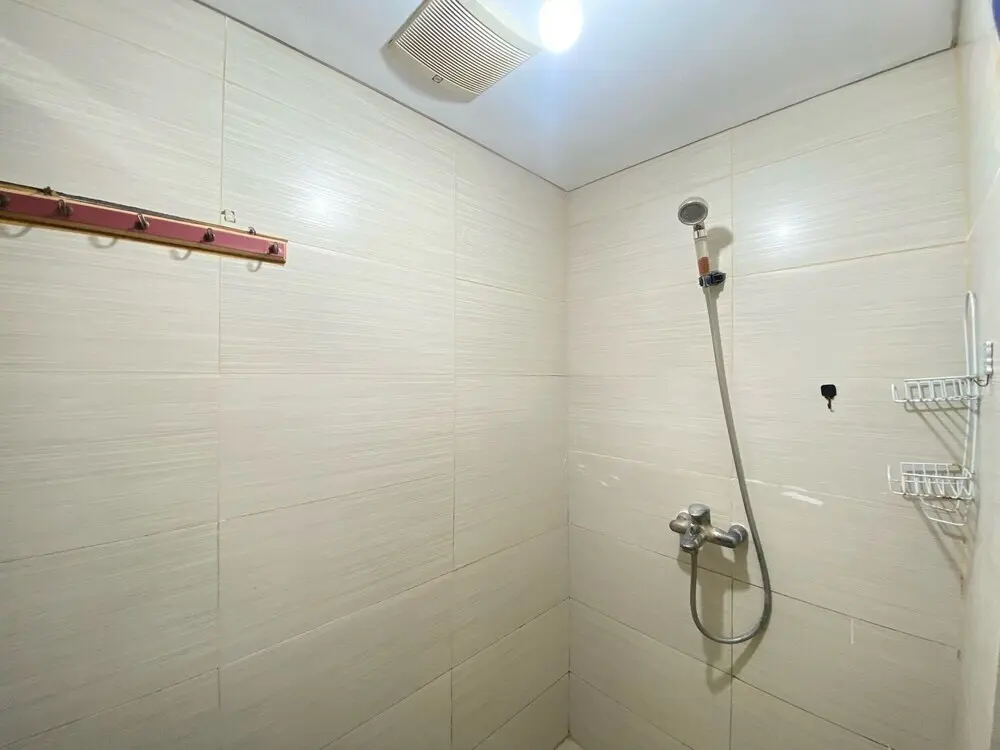 Бандунг: Homey And Cozy 1Br Apartment With Pool View At Gateway Pasteur