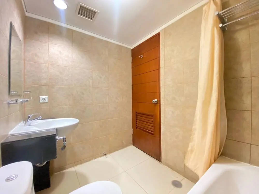 Сименьян: Bohemian Spacious 2Br Apartment At Marbella Suites Dago Pakar Bandung