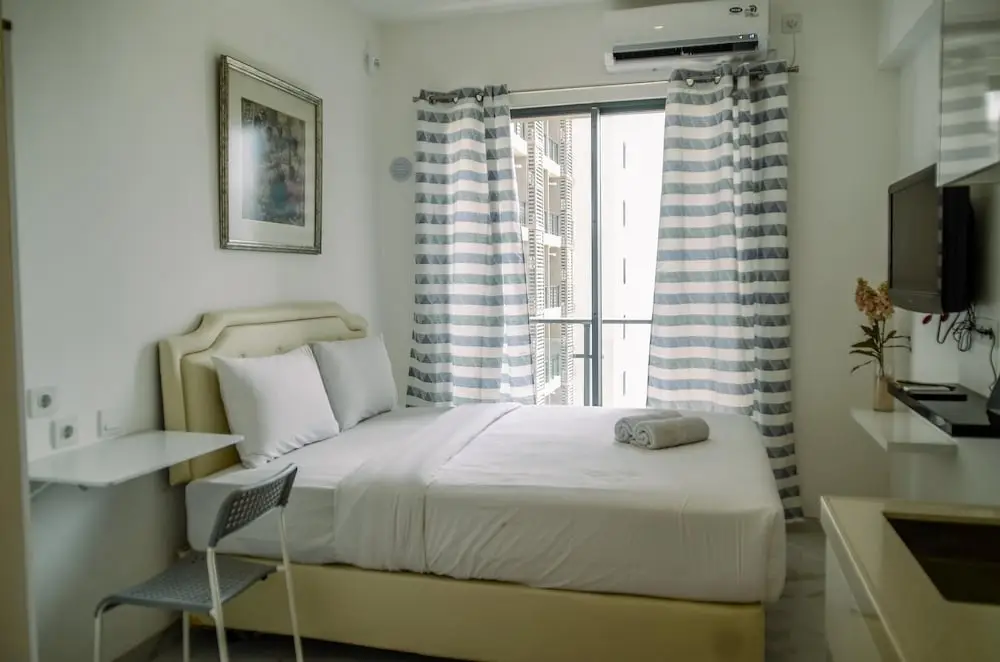 Legok: Elegant And Comfy Studio Sky House Bsd Apartment