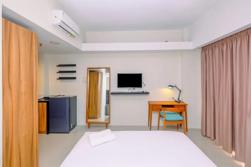 Богор: Cozy Living Studio Room At Bogor Icon Apartment