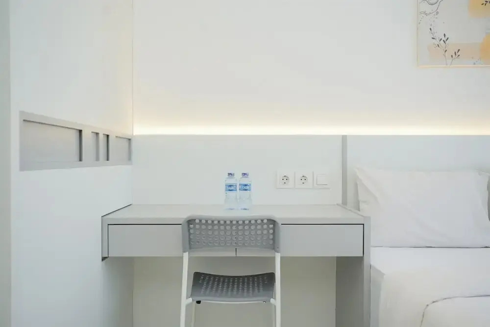 Legok: Fully Furnished And Tidy Studio Sky House Bsd Apartment