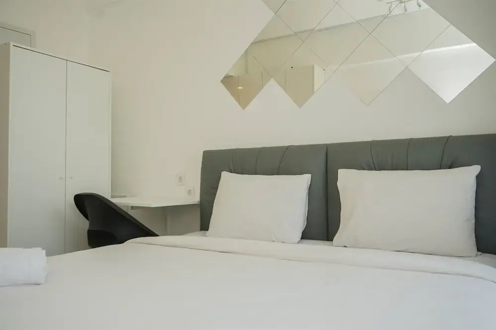 Legok: Nice And Homey Studio Room At Sky House Bsd Apartment