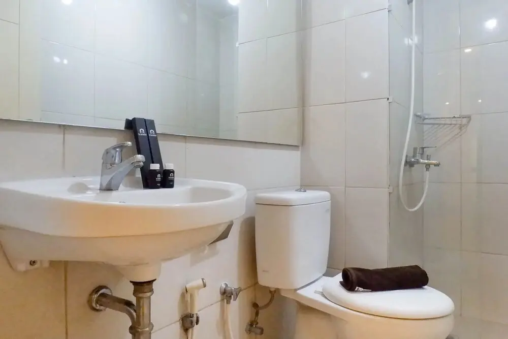Сурабая: Elegant 2Br Apartment With Access To Mall At Tanglin Supermall Mansion